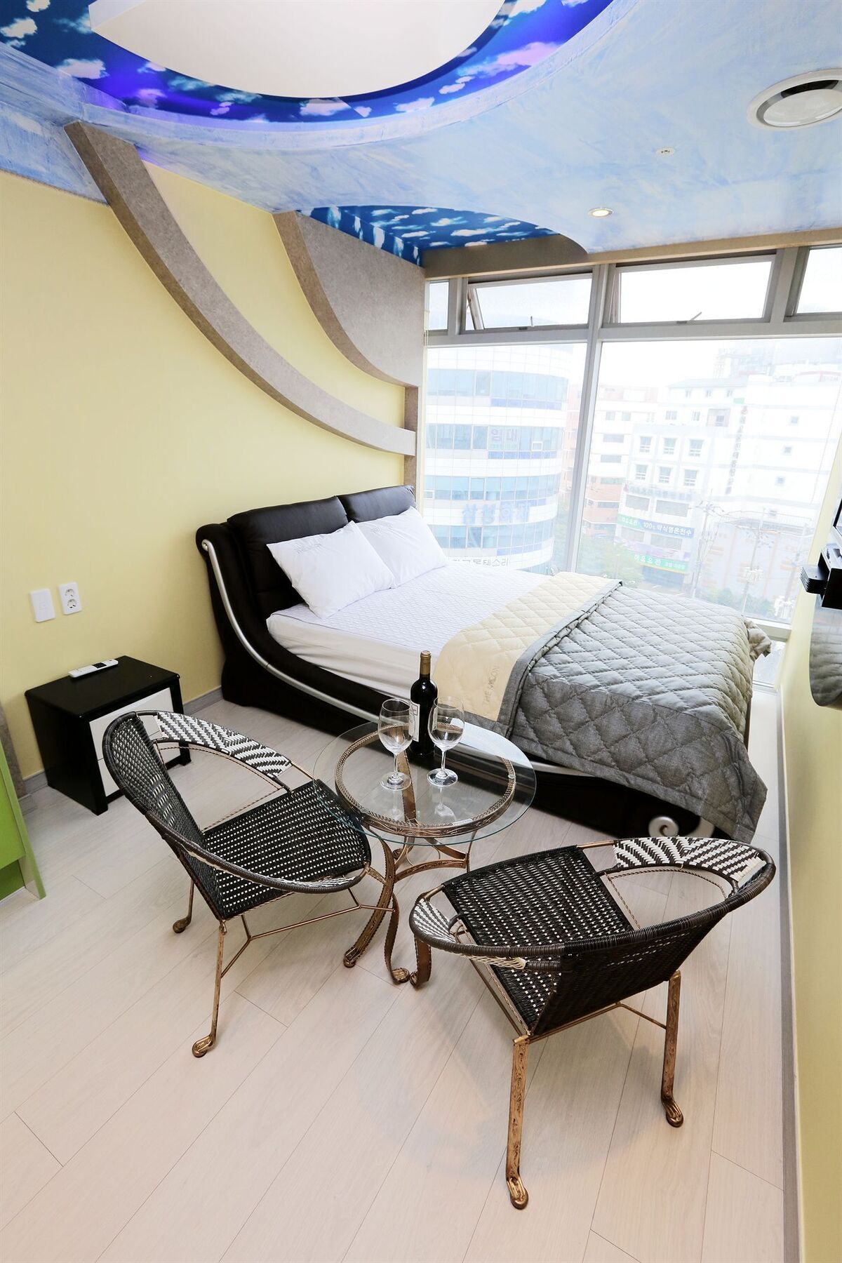 בוסאן Residence The Moon מראה חיצוני תמונה